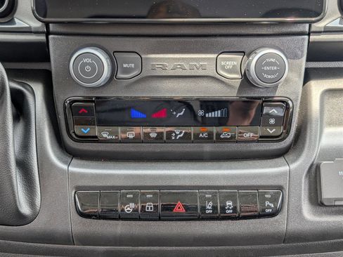 New 2025 RAM ProMaster 1500 w/ Premium Convenience Group image 21