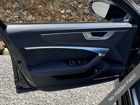 Used 2021 Audi RS 6 AWD/4WD image 20