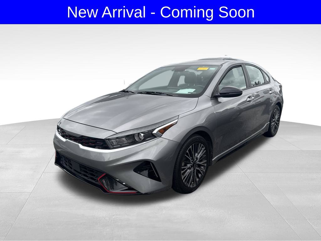 Used 2023 Kia Forte GT-Line w/ GT-Line Premium Package FWD image 2