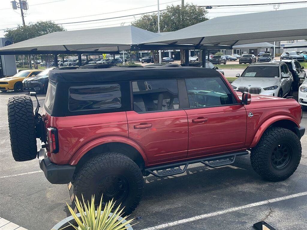 Used 2024 Ford Bronco Outer Banks AWD/4WD image 4