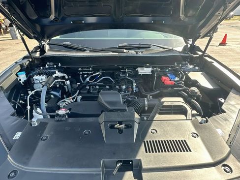 Used 2025 Honda CR-V EX image 29