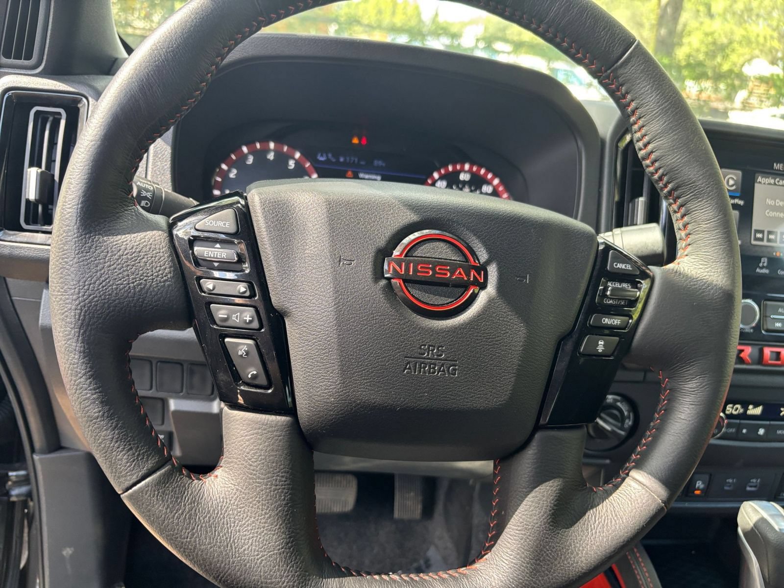 Used 2026 Nissan Frontier PRO-4X AWD/4WD image 27