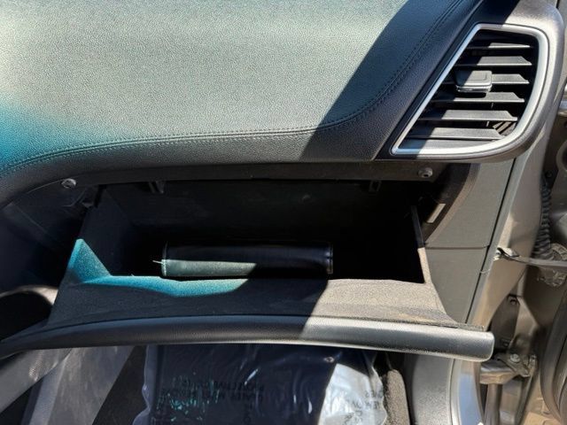 Used 2017 Lincoln MKX Reserve AWD/4WD image 32