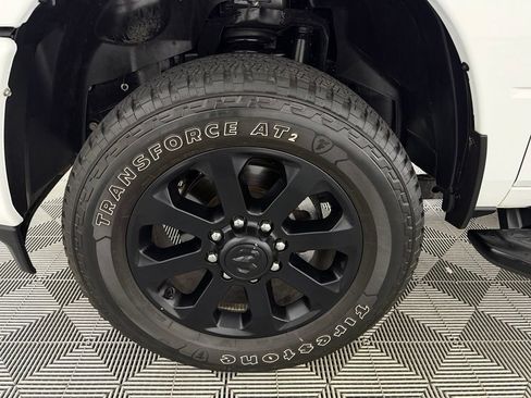 Used 2025 RAM 2500 Big Horn AWD/4WD image 12