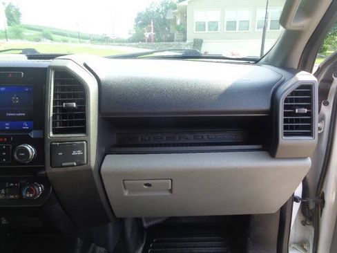 Used 2022 Ford F250 XL w/ Power Equipment Group AWD/4WD image 20