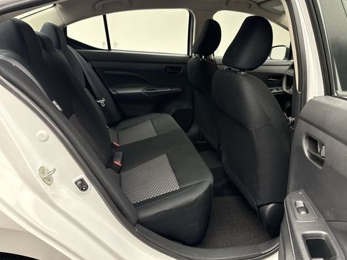 Used 2024 Nissan Versa S FWD image 17
