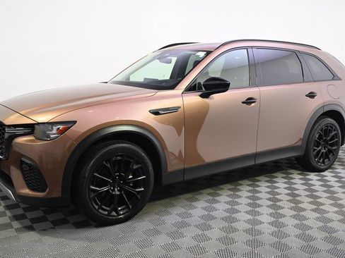 Certified 2026 MAZDA CX-70 3.3 Turbo w/ Premium Package AWD/4WD image 2