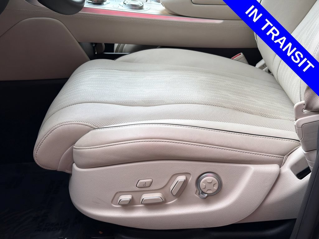 Used 2023 Genesis GV80 3.5T Advanced + w/ Cargo Package AWD/4WD image 17