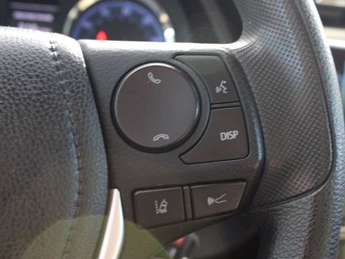 Used 2019 Toyota Corolla LE FWD image 14