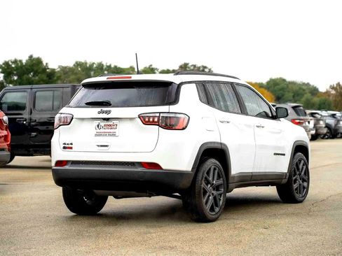 New 2026 Jeep Compass Latitude image 4