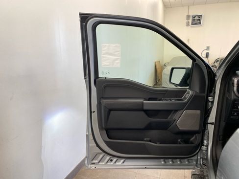 New 2025 Ford F150 XLT w/ Equipment Group 303A High image 15