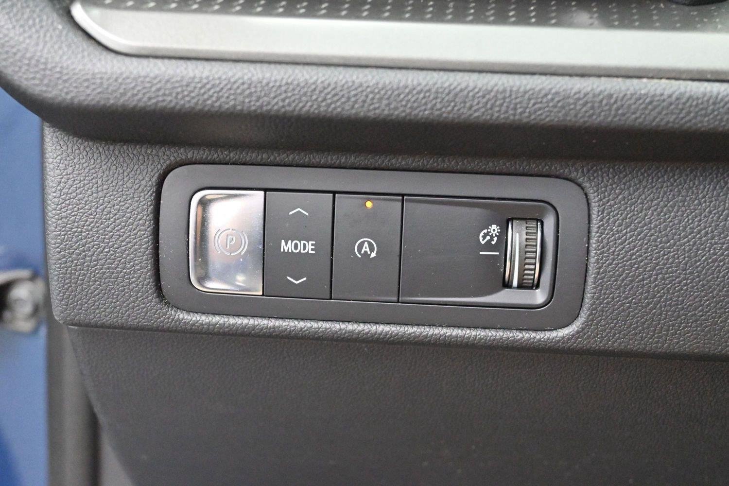 Used 2024 Chevrolet Traverse LT w/ LPO, Floor Liner Package FWD image 26