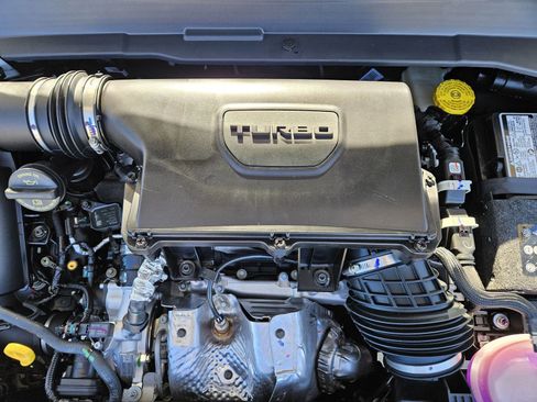 New 2026 Jeep Compass Latitude image 28