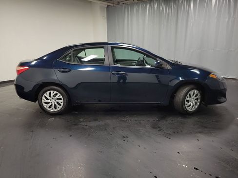Used 2017 Toyota Corolla LE image 10