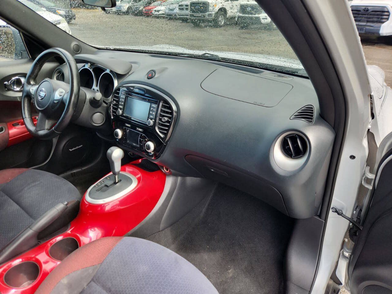 Used 2015 Nissan Juke SV w/ Technology Package FWD image 22