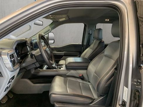 Used 2025 Ford F150 Lariat w/ Equipment Group 501A Mid AWD/4WD image 4