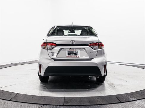 Certified 2023 Toyota Corolla LE image 9