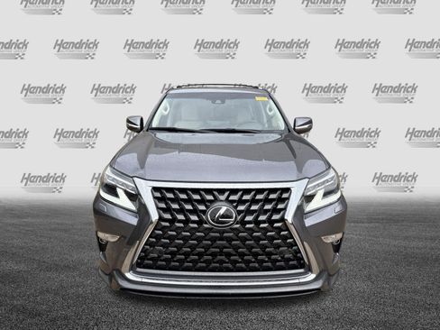 Used 2023 Lexus GX 460 Premium w/ Accessory Package AWD/4WD image 3