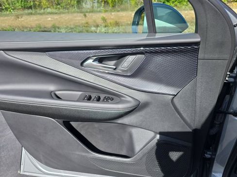 New 2025 Chevrolet Blazer EV LT image 28