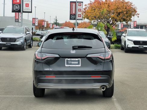Certified 2024 Honda HR-V Sport image 6