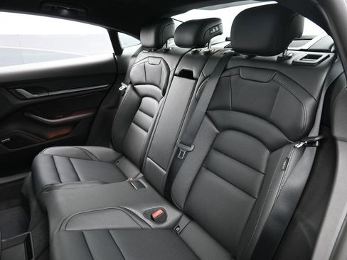 New 2026 Porsche Taycan image 24