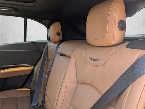Used 2021 Cadillac XT4 Premium Luxury FWD image 13