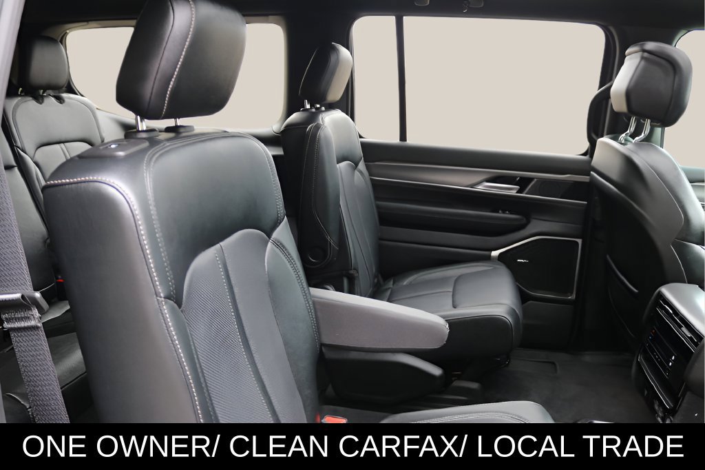 Used 2024 Jeep Wagoneer Series II RWD image 20