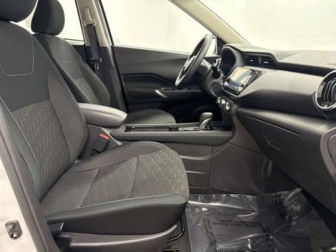 Used 2023 Nissan Kicks SV FWD image 20
