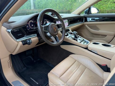 Used 2020 Porsche Panamera 4 AWD/4WD image 32