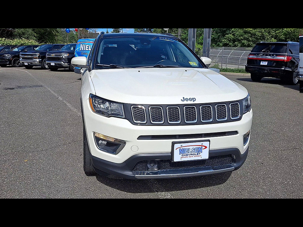 Used 2021 Jeep Compass Limited AWD/4WD image 3
