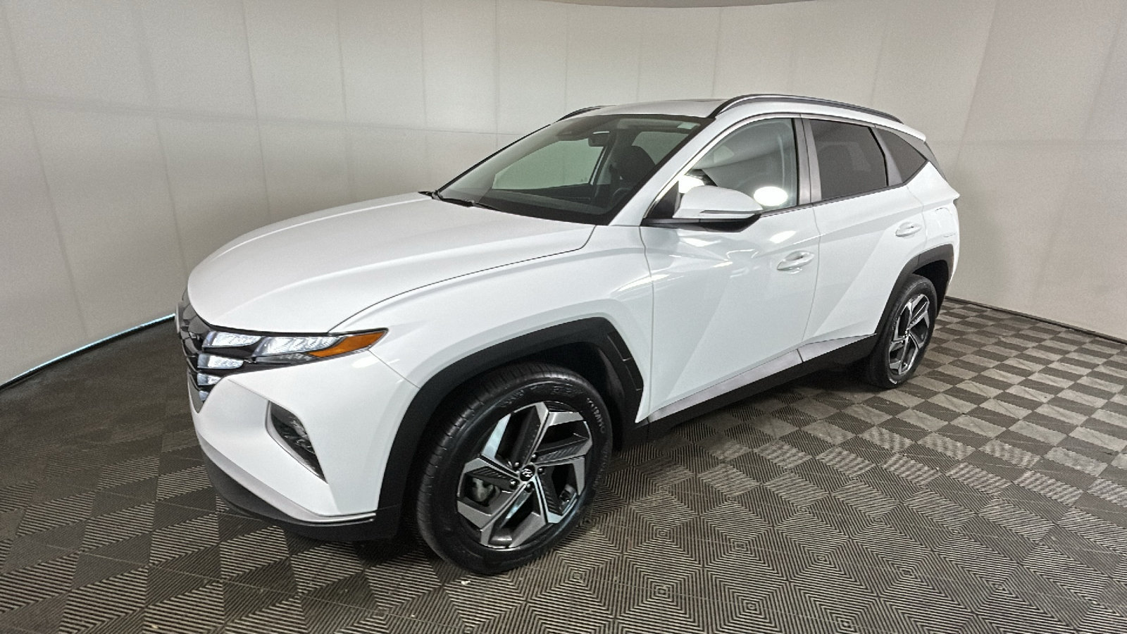 Certified 2023 Hyundai Tucson SEL w/ Convenience Package AWD/4WD image 8
