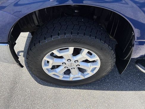 Used 2017 Nissan Titan SL RWD image 10