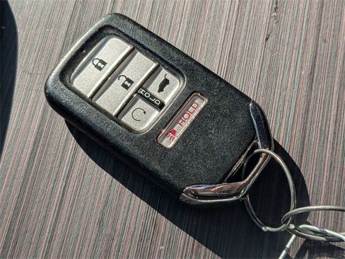 Used 2022 Honda Pilot Black Edition image 34