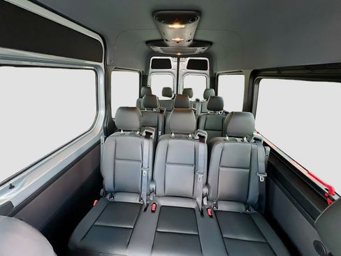 New 2025 Mercedes-Benz Sprinter 2500 image 22