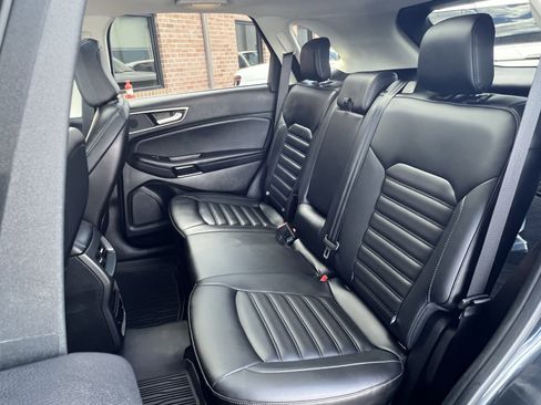 Used 2024 Ford Edge SEL w/ Convenience Package AWD/4WD image 18