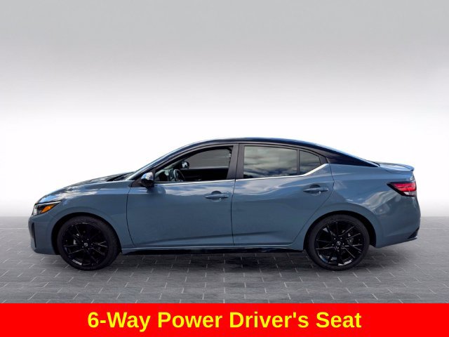 Used 2025 Nissan Sentra SR w/ SR Premium Package FWD image 5