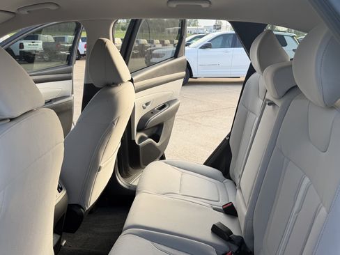 Used 2025 Hyundai Tucson SEL FWD image 29