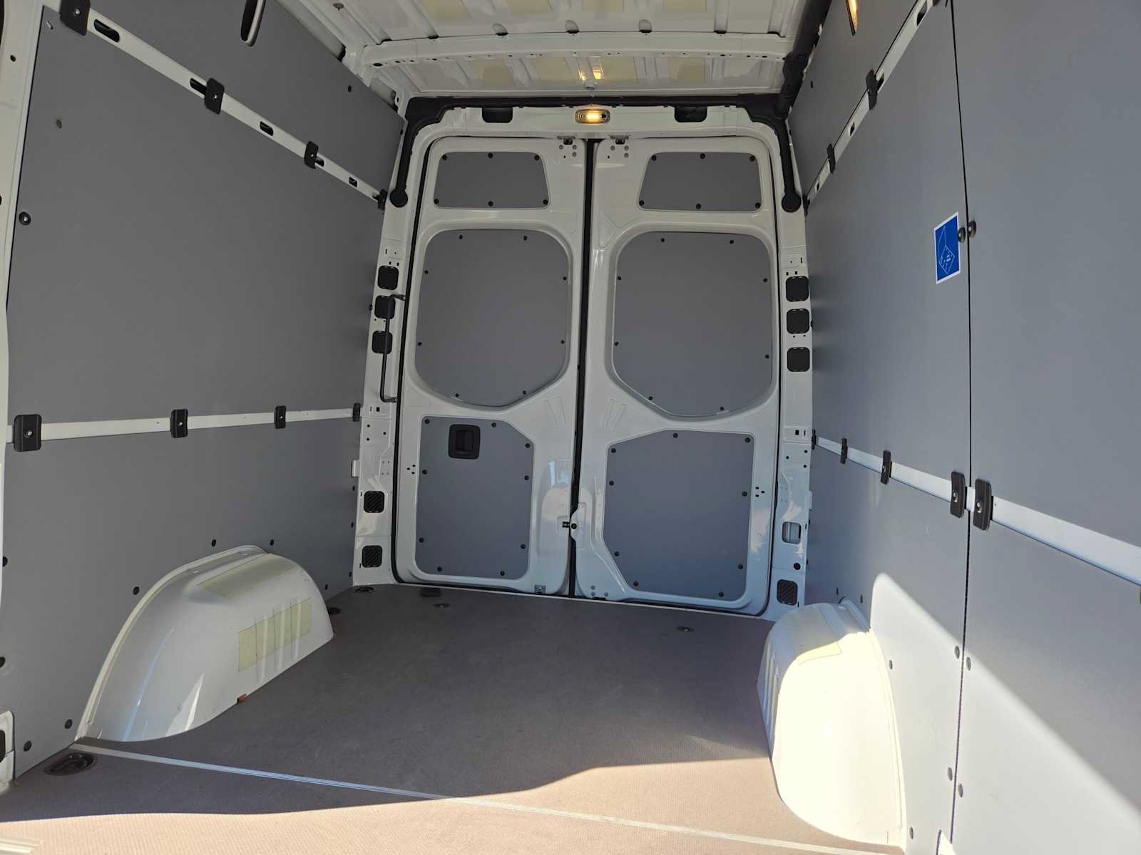 Used 2026 Mercedes-Benz Sprinter 2500 image 14