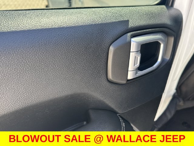 Certified 2019 Jeep Wrangler Unlimited Sahara w/ Quick Order Package 24M Moab AWD/4WD image 13