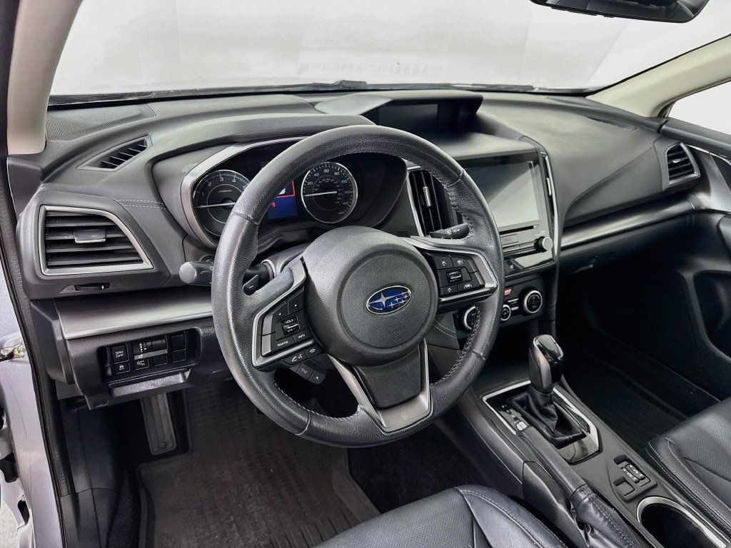 Used 2019 Subaru Impreza 2.0i Limited w/ Popular Package #2 AWD/4WD image 10