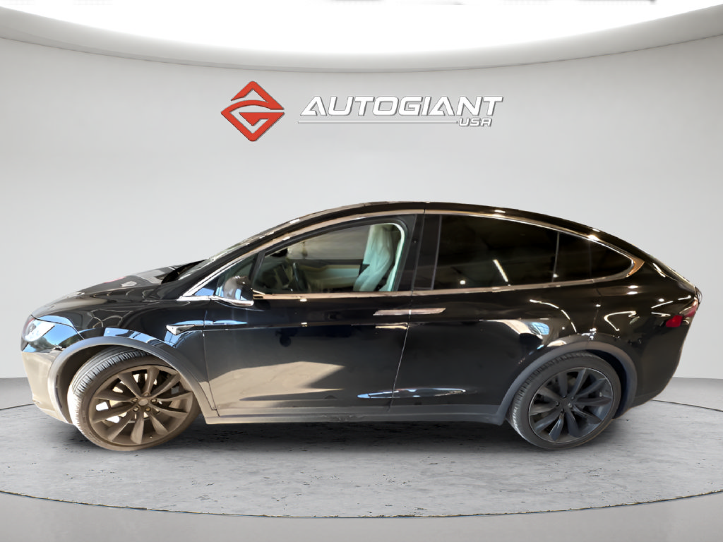 Used 2018 Tesla Model X 75D AWD/4WD image 2