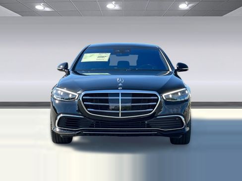New 2025 Mercedes-Benz S 580 4MATIC Sedan image 5