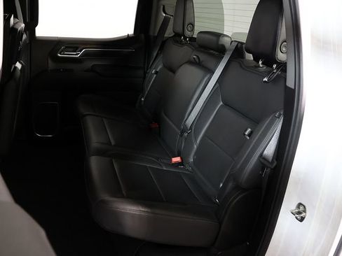 Used 2024 GMC Sierra 1500 SLT AWD/4WD image 15
