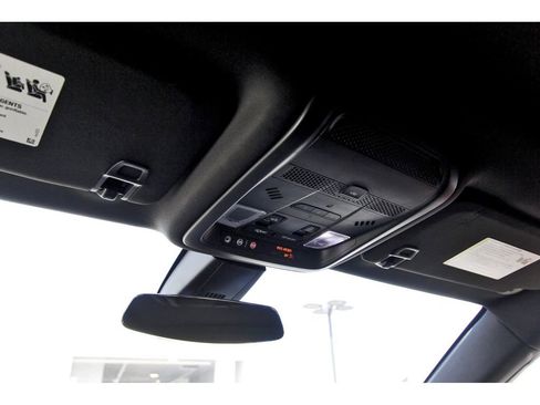 Used 2020 Cadillac XT6 Premium Luxury image 26