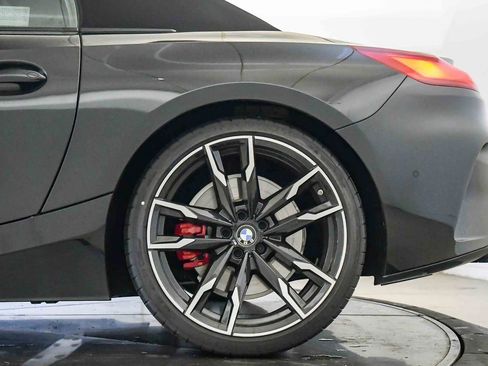 New 2026 BMW Z4 M40i w/ Premium Package image 11