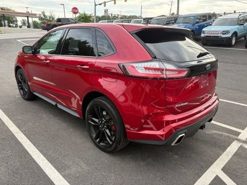 Used 2020 Ford Edge ST w/ Equipment Group 401A AWD/4WD image 5