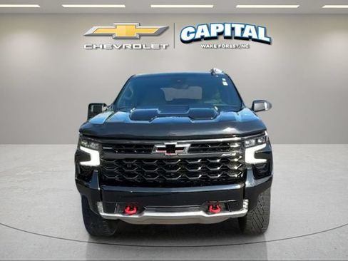 Used 2024 Chevrolet Silverado 1500 ZR2 w/ Technology Package AWD/4WD image 8