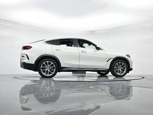 Used 2023 BMW X6 xDrive40i w/ Premium Package image 36