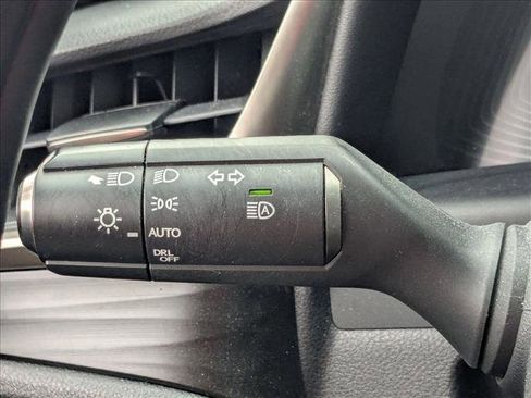 Used 2019 Lexus ES 350 image 9