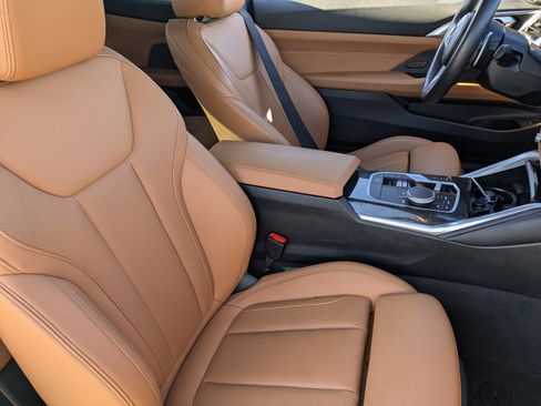 Used 2024 BMW M440i Coupe w/ Premium Package image 11